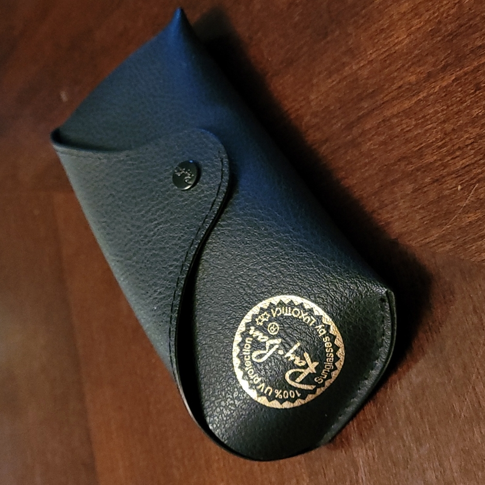Ray-Ban case